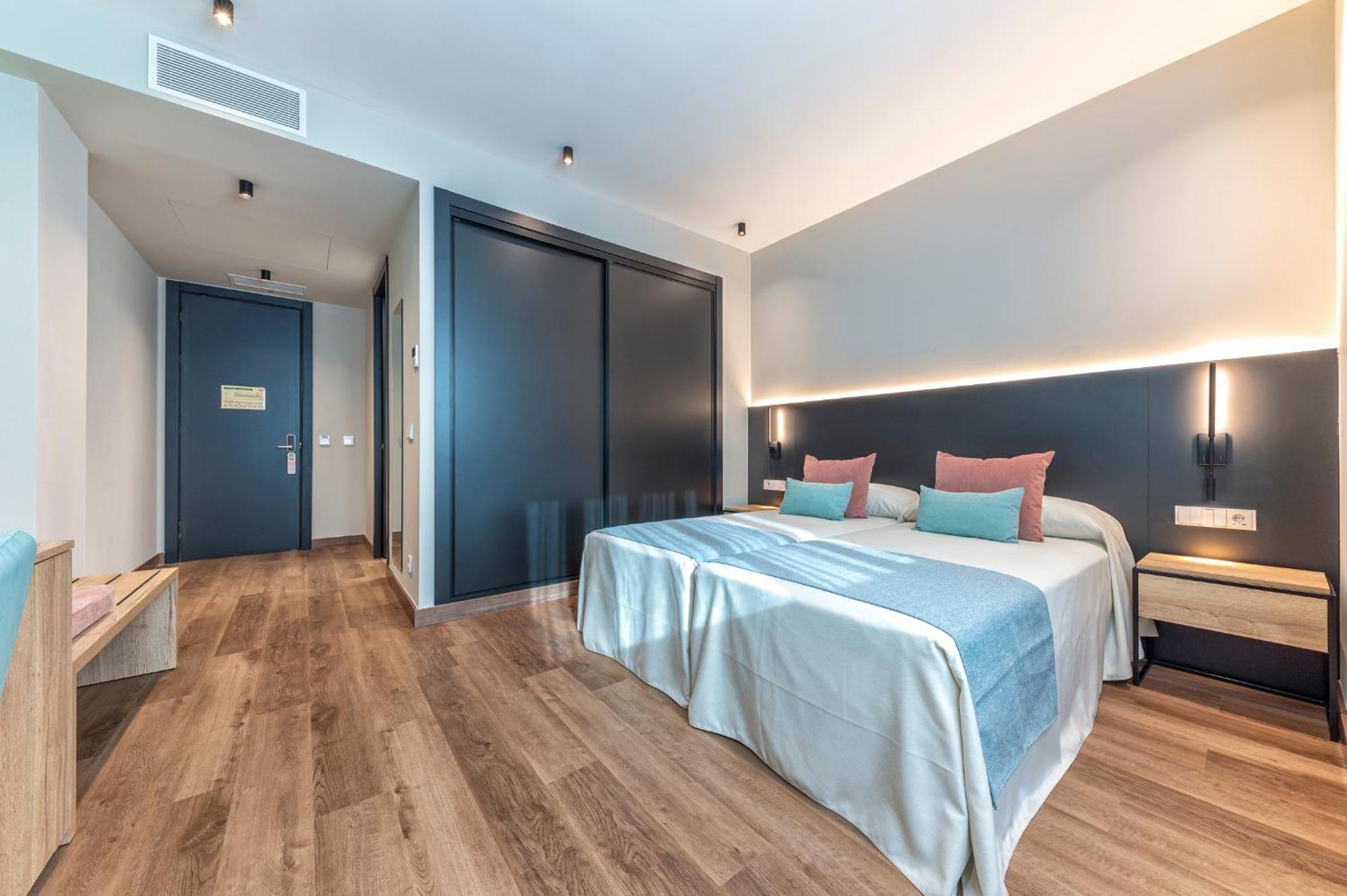 Universa Hoteles San Vicente Raspeig Ngoại thất bức ảnh