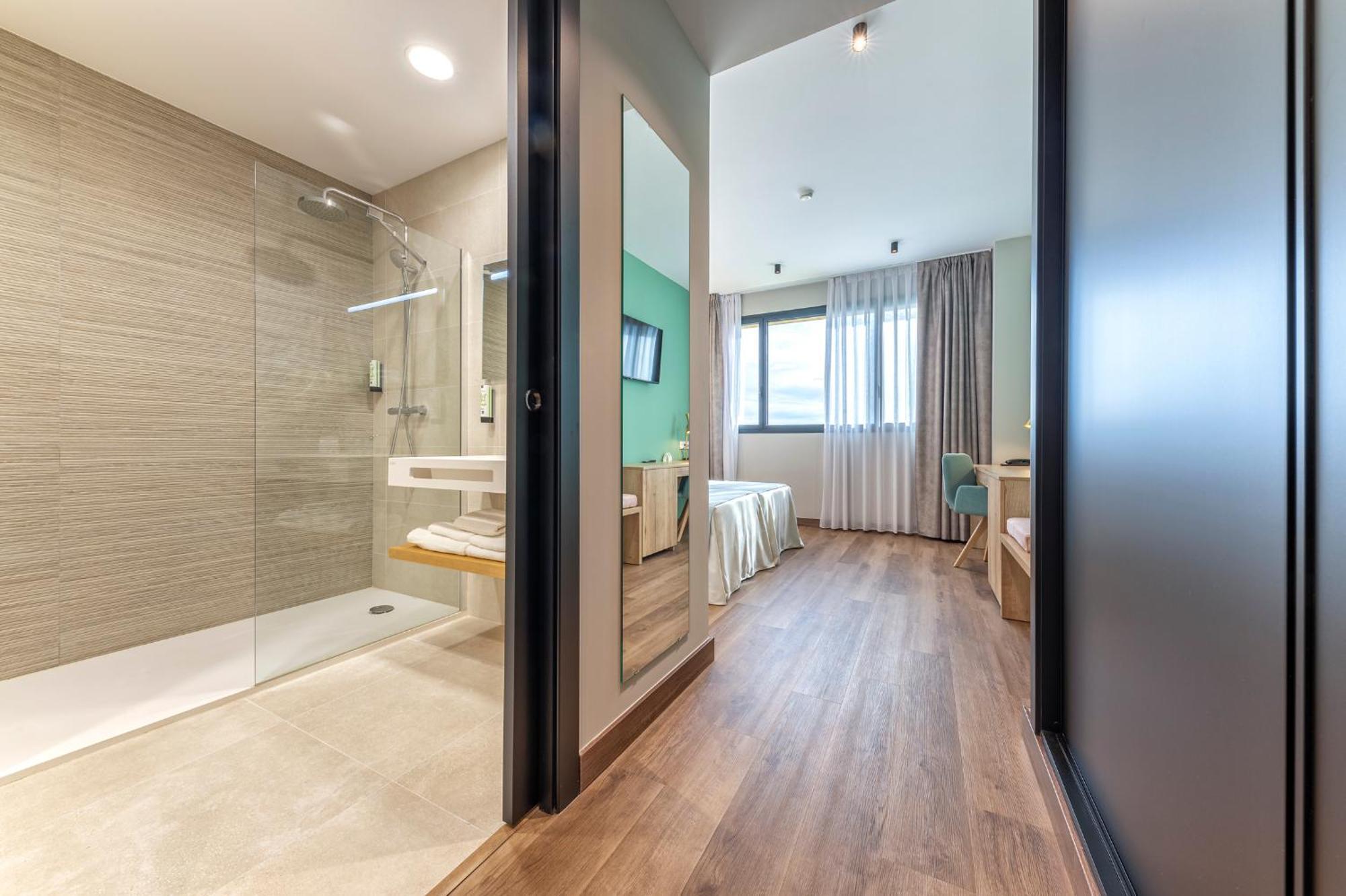 Universa Hoteles San Vicente Raspeig Ngoại thất bức ảnh