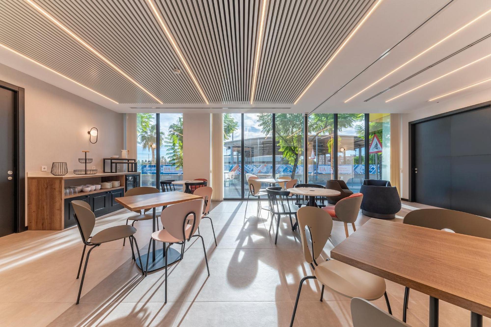 Universa Hoteles San Vicente Raspeig Ngoại thất bức ảnh